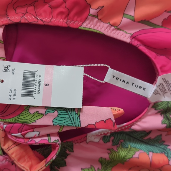 Trina Turk Sunny Bloom Underwire One Piece Swim Suit NWT - Picture 6 of 6